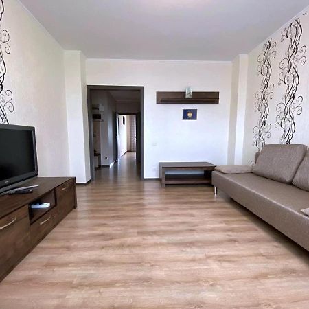 Kvartira Fatina 4A Apartment Могильов Екстериор снимка