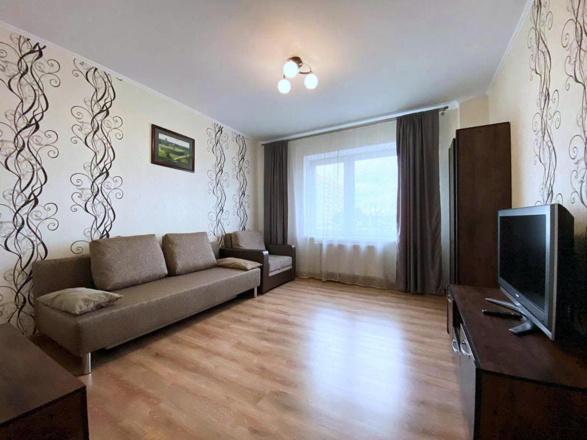 Kvartira Fatina 4A Apartment Могильов Екстериор снимка